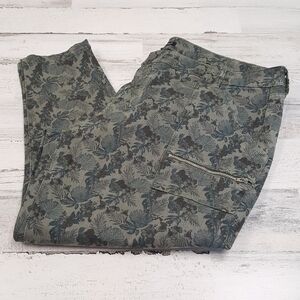 Dear John Green Floral Cropped Moto Jeans 22W